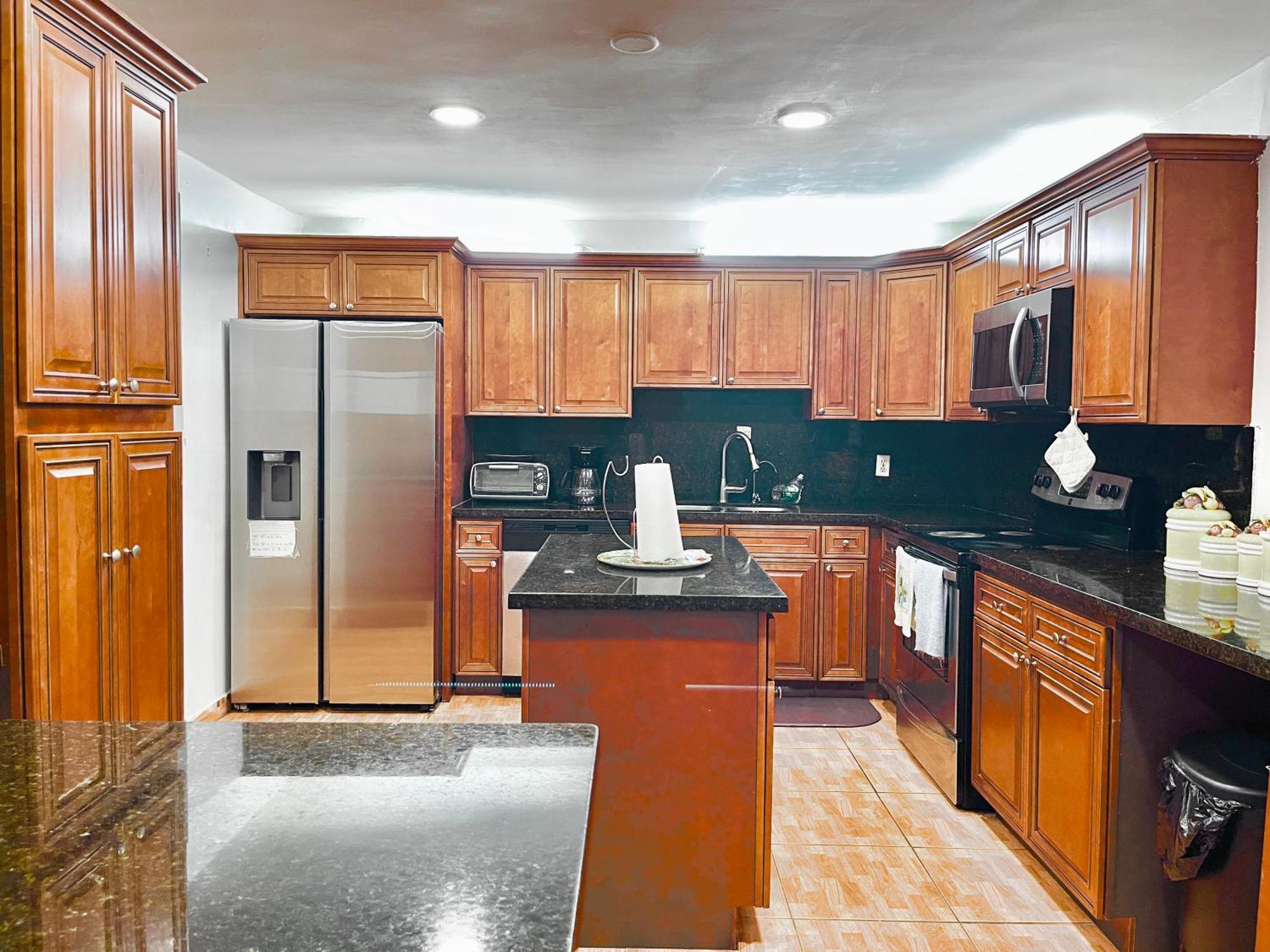 Akeyi Miami305 Private Bedrooms Luaran gambar